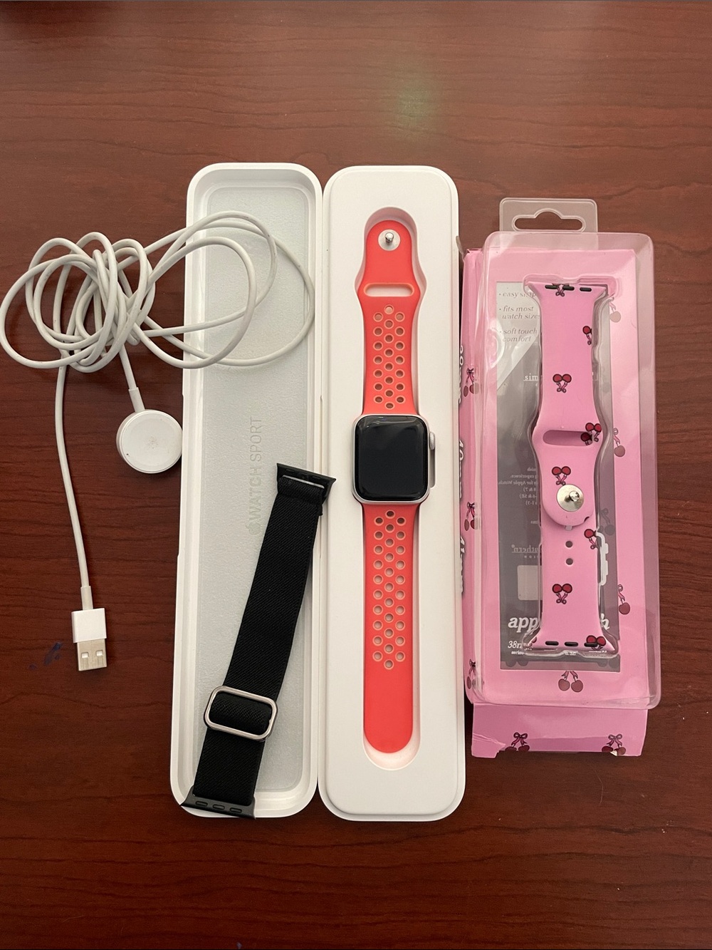Apple Nike Sport Watch 40 mm Coral NIKE Sport Apple watch Sport EUC